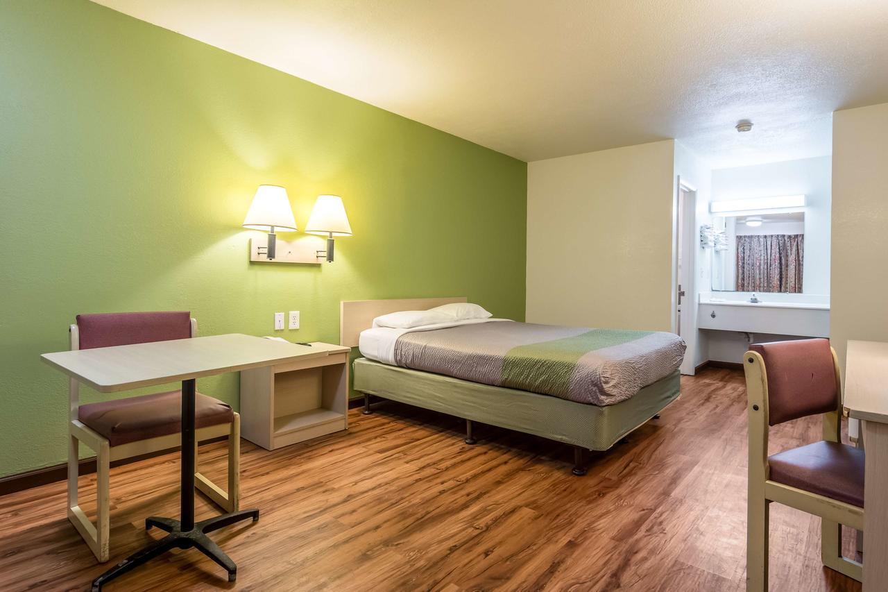 Motel 6 Chattanooga East מראה חיצוני תמונה