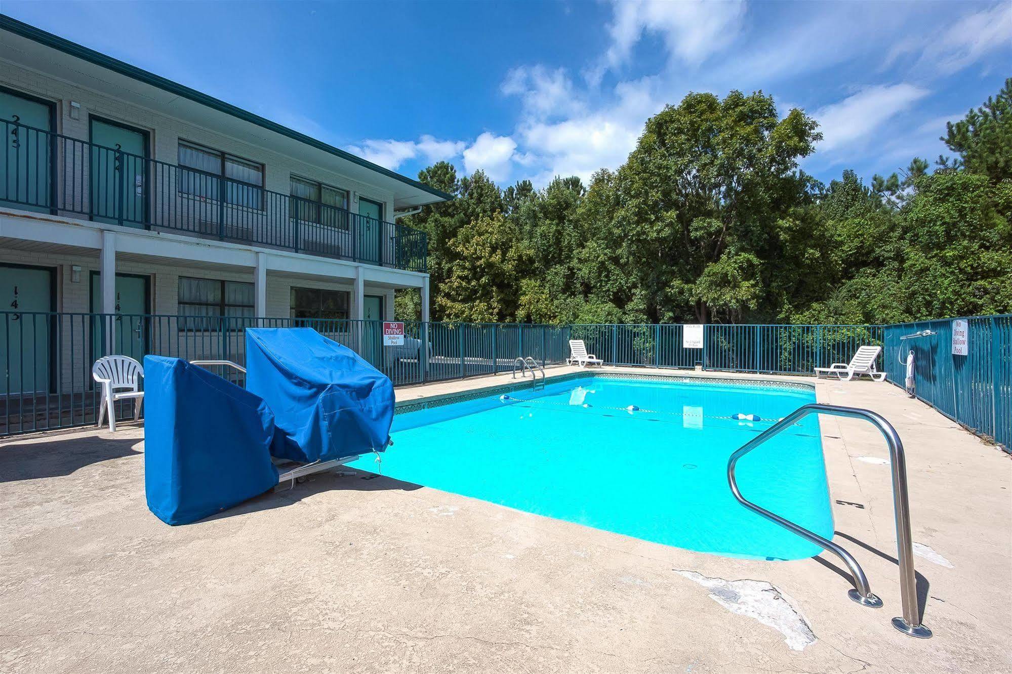 Motel 6 Chattanooga East מראה חיצוני תמונה
