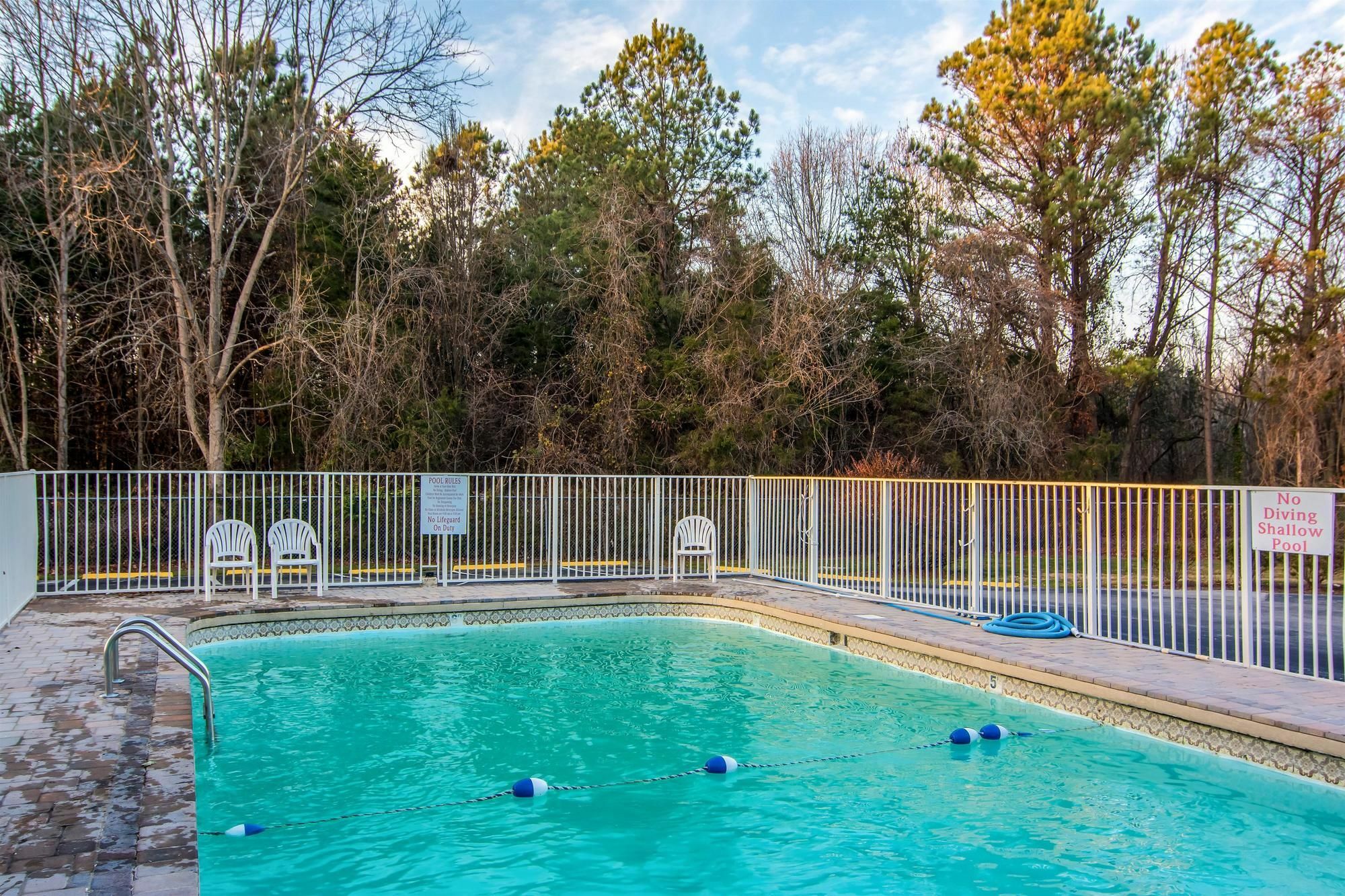 Motel 6 Chattanooga East מראה חיצוני תמונה